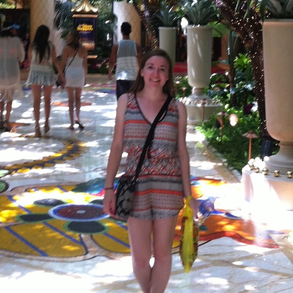 Patterned romper - Picture 6 of 6